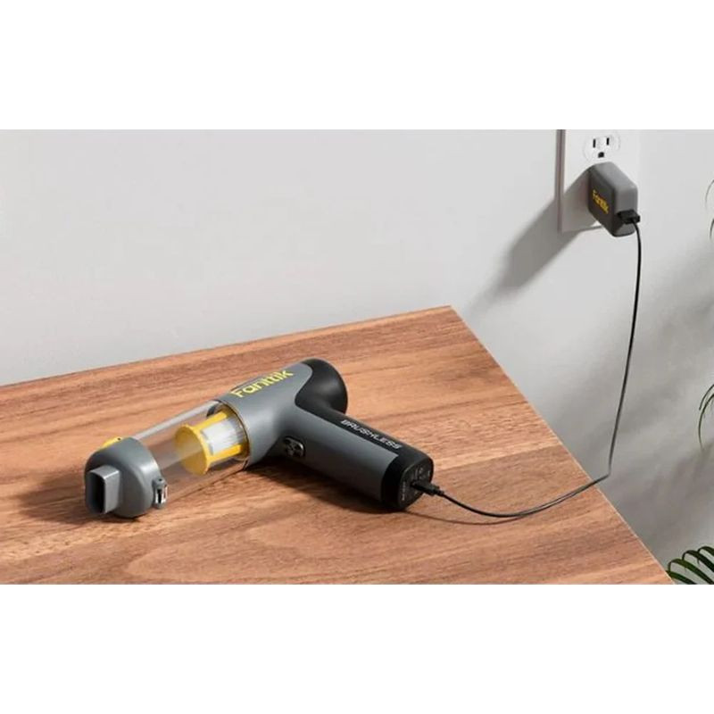 Fanttik Slim V9 Mix - Aspirateur à main sans fil gris, compact, réservoir transparent jaune, embout fin, câble USB en charge sur prise murale