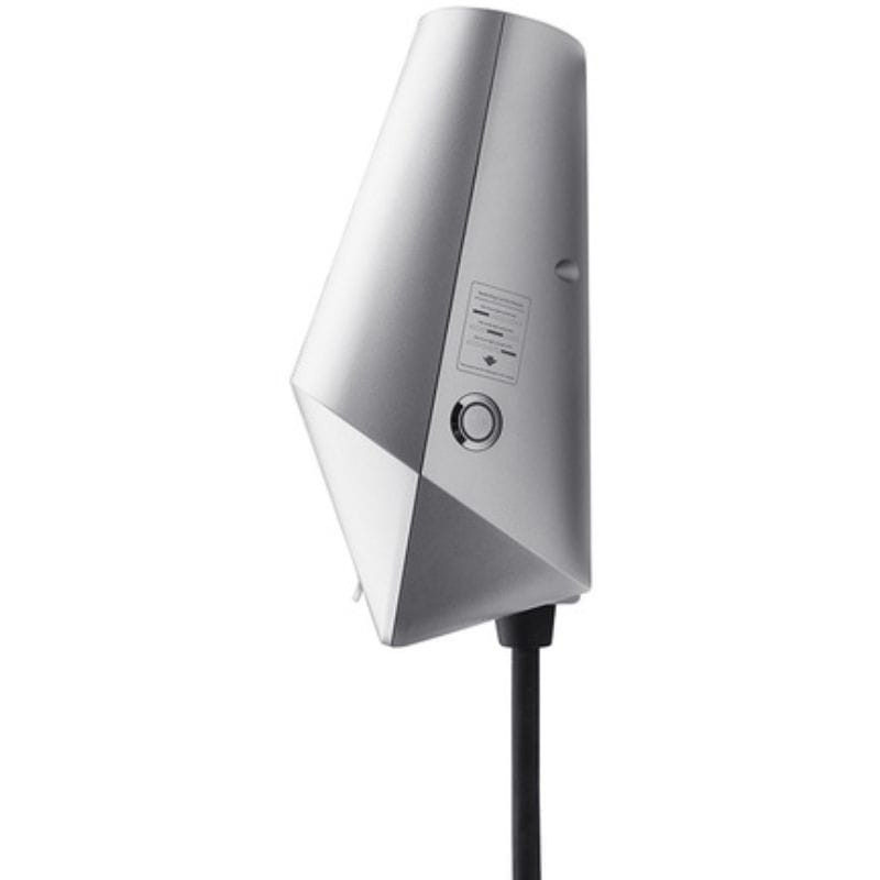 Besen LX30 22kW APP Blanco, cargador mural con diseño angular en color blanco, carcasa metálica, botón frontal y cable negro saliente inferior