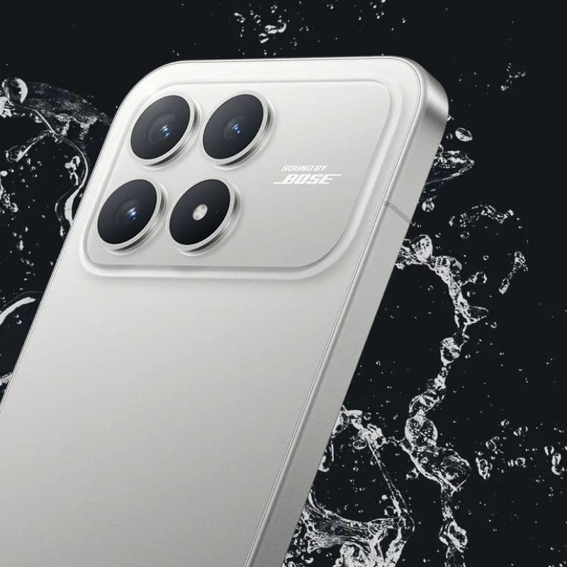 Xiaomi Poco F8 Pro 5G 12GB/512GB Plata con tapa trasera plateada mate, triple cámara trasera en módulo circular y logo POCO en la parte inferior