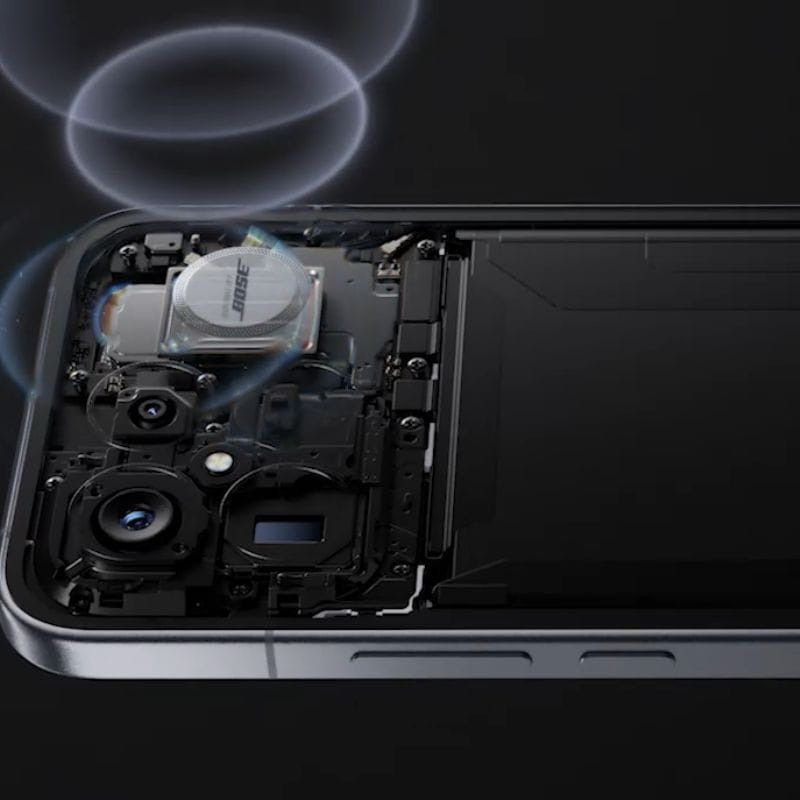 Xiaomi Poco F8 Ultra 5G 16Go/512Go Blue Denim avec module caméra exposé, lentilles multiples, capteurs précis et châssis métallique aux bords plats