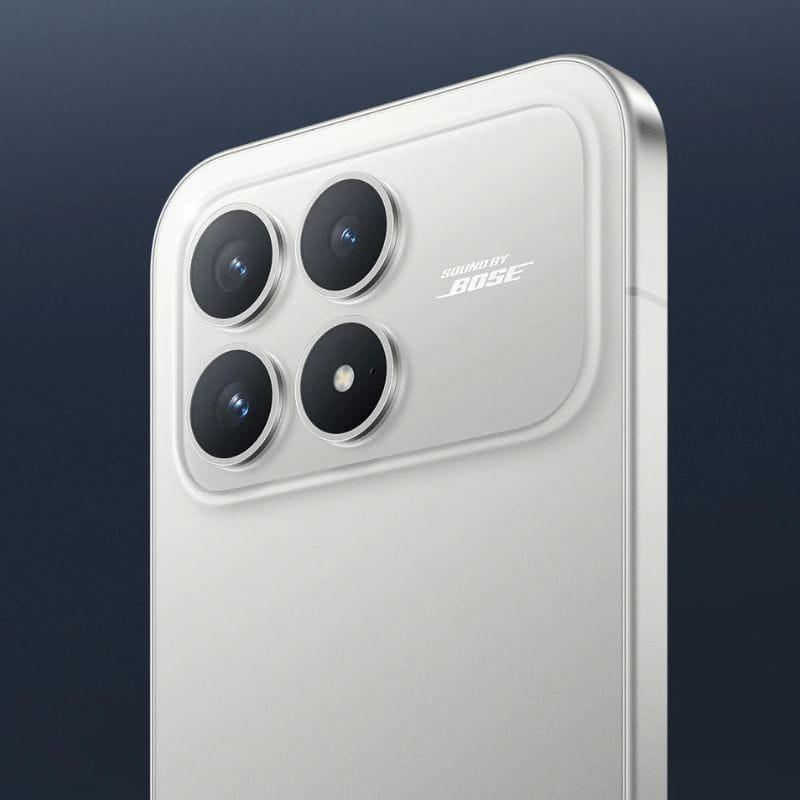 Xiaomi Poco F8 Pro 5G 12GB/512GB Negro con acabado mate, módulo de cámara triple grande con lentes resaltadas y bordes planos; logo POCO en la parte trasera