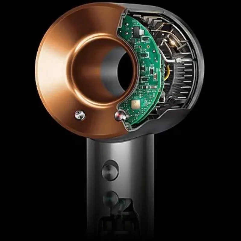 Dyson Supersonic HD07 níquel/cobre con corte transversal que revela placa electrónica, motor digital V9 y rejillas internas en el cabezal circular