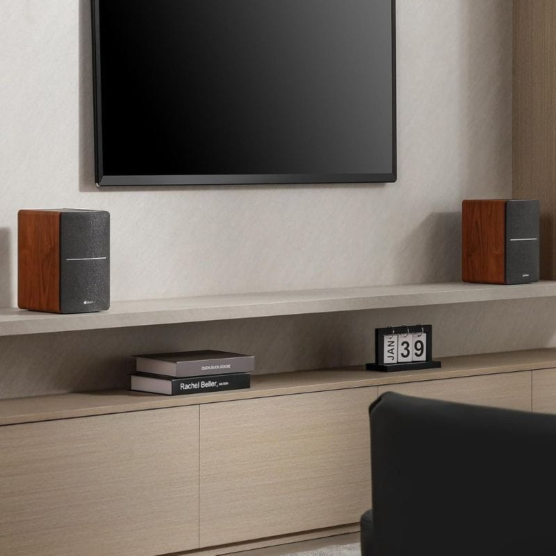 Edifier P12 40W Roble - Altavoces Pasivos con acabado en madera roble y frontales negros, diseño compacto de estantería, ideales para sala y TV