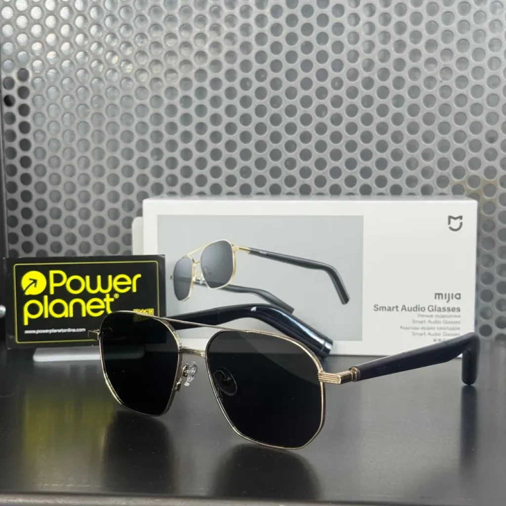 Mijia Smart Audio Glasses Estilo Piloto: gafas aviador con lentes negras, montura metálica dorada y varillas negras; diseño open-ear con Bluetooth 5.4