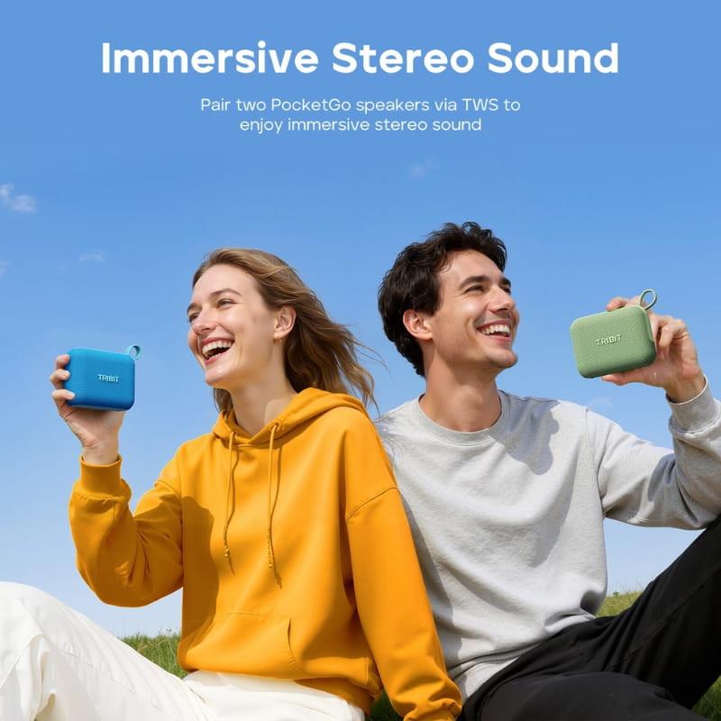 Tribit Pocket Go 7W Bleu, mini haut-parleur portable noir et bleu avec radiateurs passifs visibles, boîtier compact, dragonne tressée, basses puissantes