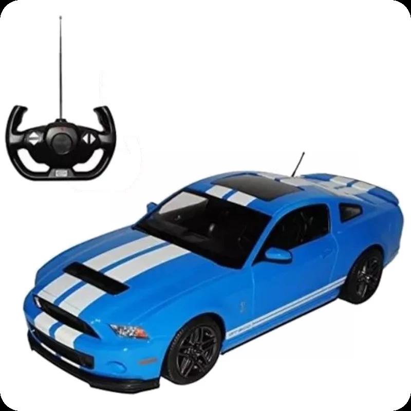 RASTAR R/C 1:14 Ford Shelby GT500 Bleu avec bandes blanches, carrosserie sportive détaillée, jantes noires, antenne visible et télécommande volant incluée