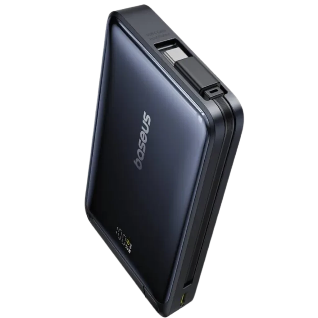 Baseus Nomos Qi2 powerbank magnétique 10000 mAh, boîtier noir compact avec affichage LED, port USB C 45 W, bords arrondis et surface lisse satinée