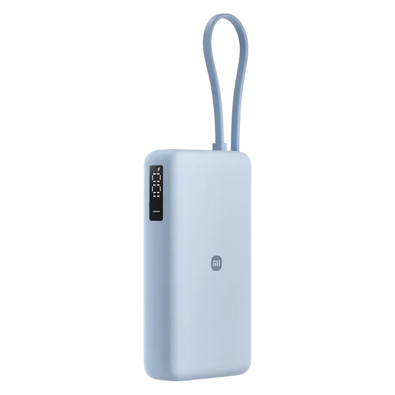 Vista lateral del power bank Xiaomi en color azul con logotipo de la marca, pantalla digital y cable USB-C integrado