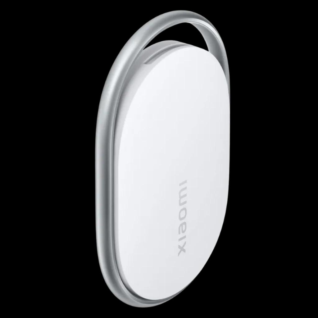 Vista a 45 grados del Xiaomi Tag en color blanco con borde metálico