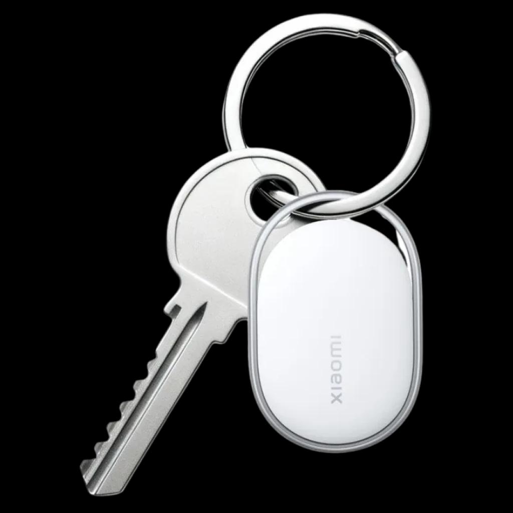 Llavero localizador Xiaomi blanco ovalado con anilla metálica, carcasa compacta y resistente IP67; ideal para llaves y objetos