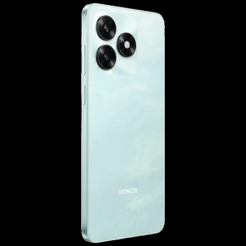 Honor X5c Plus cyan con triple cámara trasera en módulo circular, acabado brillante y bordes planos; diseño moderno y minimalista