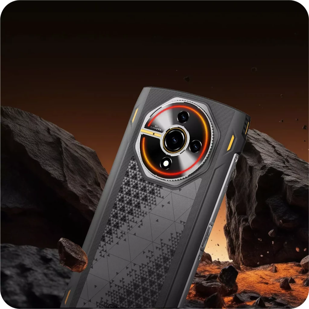 Module photo arrière du Lagenio Panther 2 Noir robuste avec anneau lumineux orange, triple capteur central, coque texturée géométrique et accents jaunes