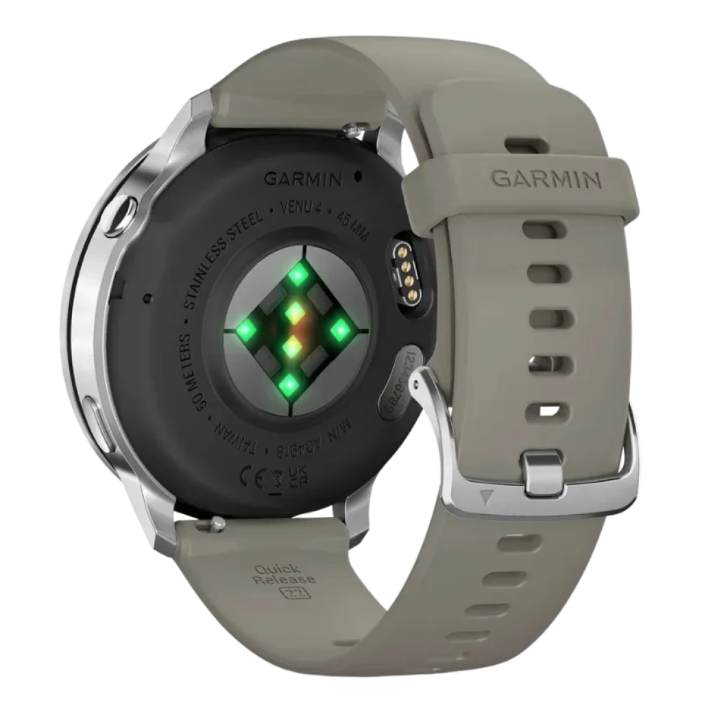 Reloj inteligente Garmin Venu 4 de 45 mm en plata con correa de silicona gris, hebilla metálica y sensores ópticos traseros; incluye linterna LED integrada