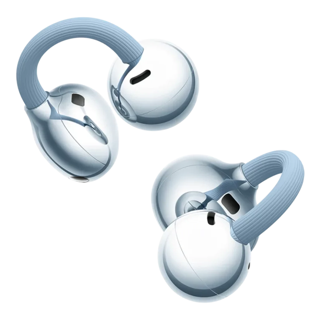 Auriculares Bluetooth con diseño open-ear, ganchos flexibles azul claro y cápsulas plateadas brillantes, compactos y elegantes