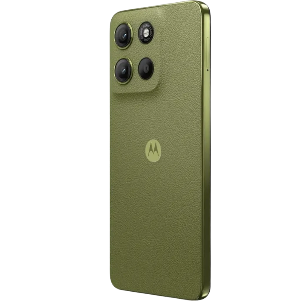 Motorola Moto G15 Power en color Iguana Green con tapa trasera texturizada y módulo de triple cámara elevado; bordes rectos y diseño elegante