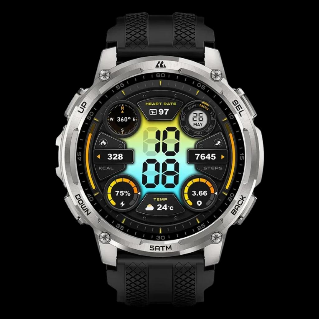 Vista frontal do Kospet Tank T4C prateado com bracelete preta e moldura robusta, botões laterais, mostrador digital com métricas e resistência 5 ATM