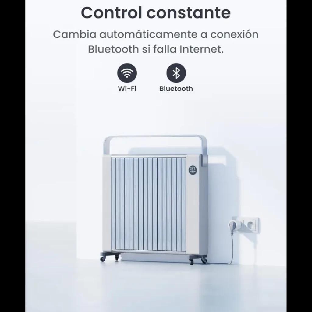 Prise intelligente Switchbot Plug Mini EU branchée au mur, contrôle Wi‑Fi et Bluetooth, indicateur LED, format compact, idéale pour appareils domestiques