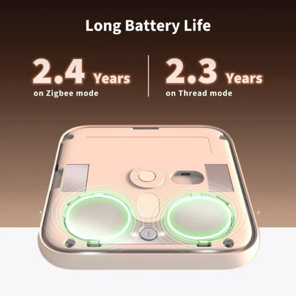 Duración de la batería del Aqara W100 con imagen ilustrativa del interior del sensor