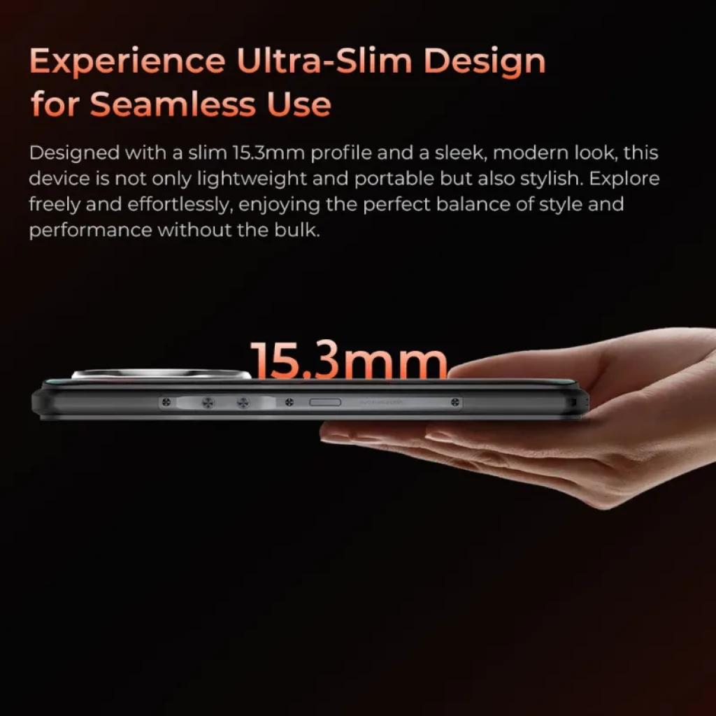 Oukitel WP55S negro ultradelgado de 15.3 mm, cuerpo resistente y elegante sostenido en mano, perfilería metálica y módulo de cámara trasera destacada