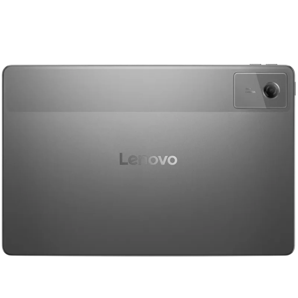 Tableta gris Lenovo con tapa trasera mate, cámara única con flash en módulo rectangular y logo Lenovo centrado; diseño delgado y minimalista
