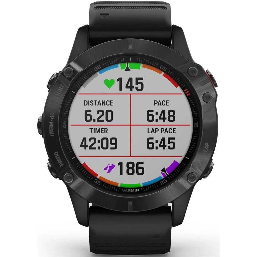 Garmin Fénix 6 Pro 47 mm preto, mostrador redondo com tela colorida, métricas de corrida em destaque, caixa robusta com parafusos e pulseira de silicone