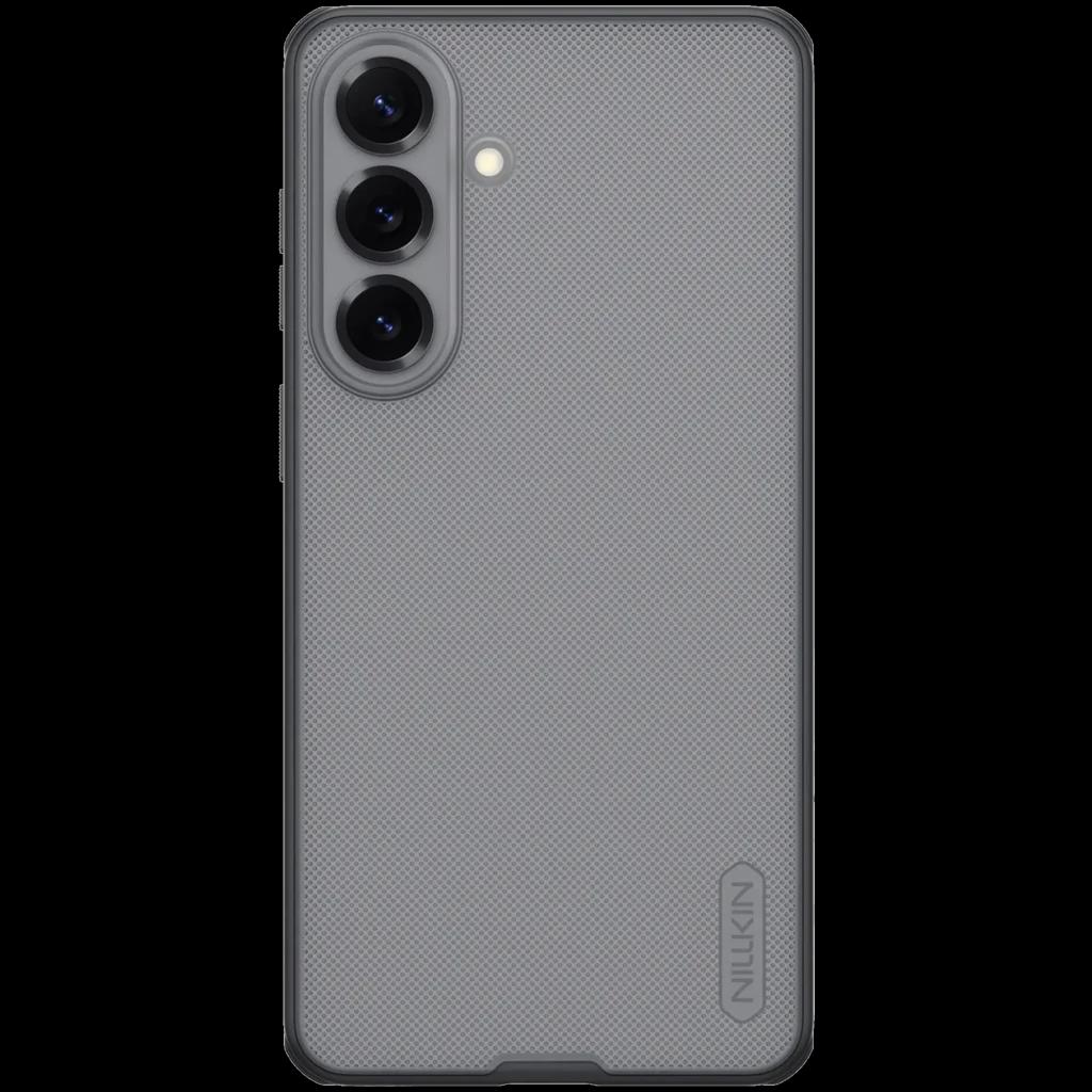 Funda Nillkin Super Frosted Shield Pro para Samsung Galaxy S26 en negro transparente, textura antideslizante, bordes reforzados y recortes precisos para cámara