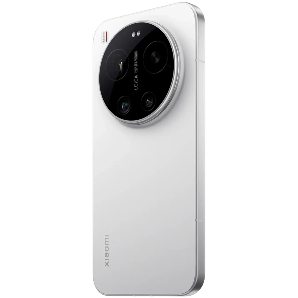 Xiaomi 17 Ultra blanco con módulo de cámara circular Leica de gran tamaño, acabado mate, bordes curvos y lente principal prominente en negro brillante