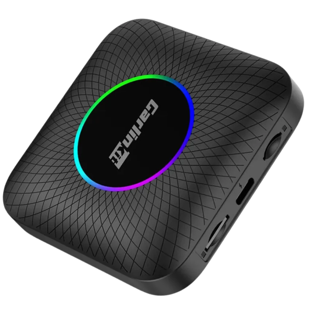 Carlinkit TBOX-Plus 8+128GB Android 13 con chipset Qualcomm QCM6225, caja negra compacta con textura en rejilla, aro LED multicolor y puertos laterales