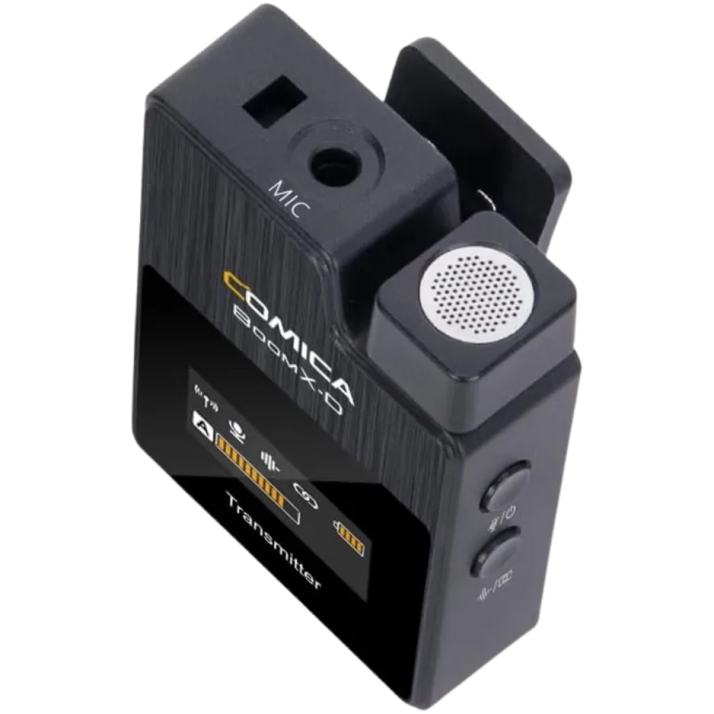 Transmisor Comica BoomX-D D1 Negro con micrófono integrado, pantalla OLED, clip de sujeción y botones laterales; compacto, alcance 300 m, latencia <20 ms