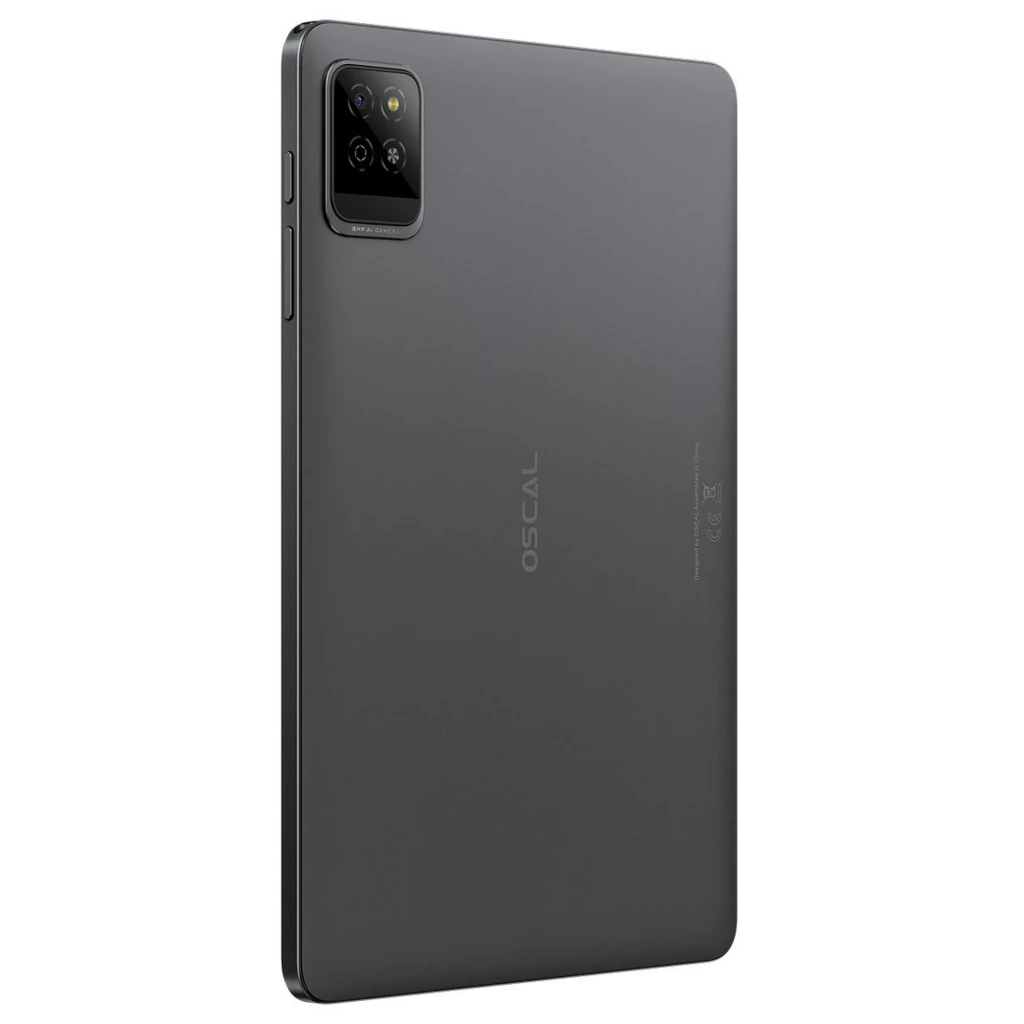 Tablette grise fine avec dos mat, module photo carré à double capteur et flash. Marque Oscal au centre, bords arrondis, design sobre et élégant.