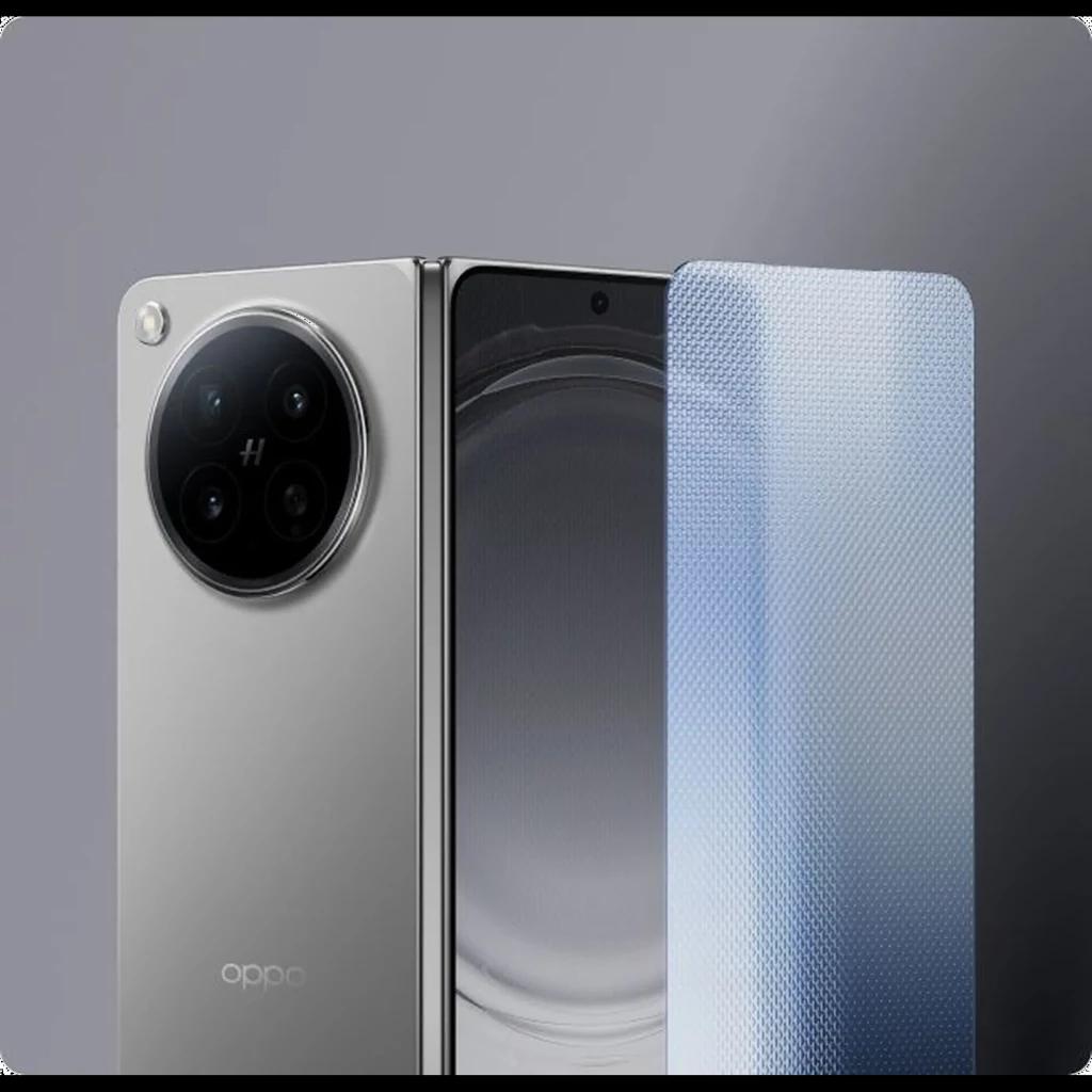 Oppo Find N6 5G en titanio estelar, formato plegable tipo libro, gran módulo de cámara circular trasera y pantalla interior amplia sin biseles visibles