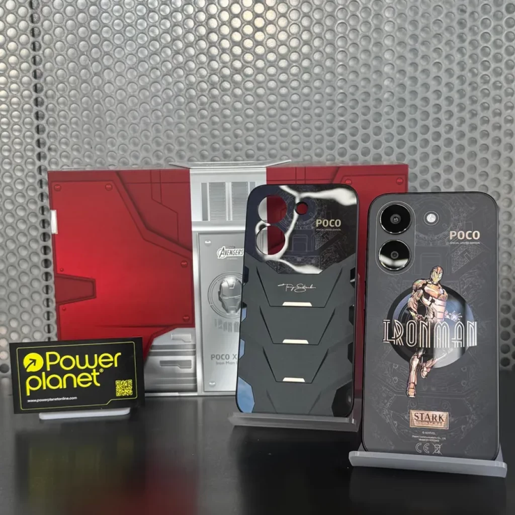 Carcasa y trasera del Xiaomi Poco X8 Pro 5G Iron Man Edition con gráficos de Iron Man, detalles Stark Industries, cámaras duales y accesorios temáticos