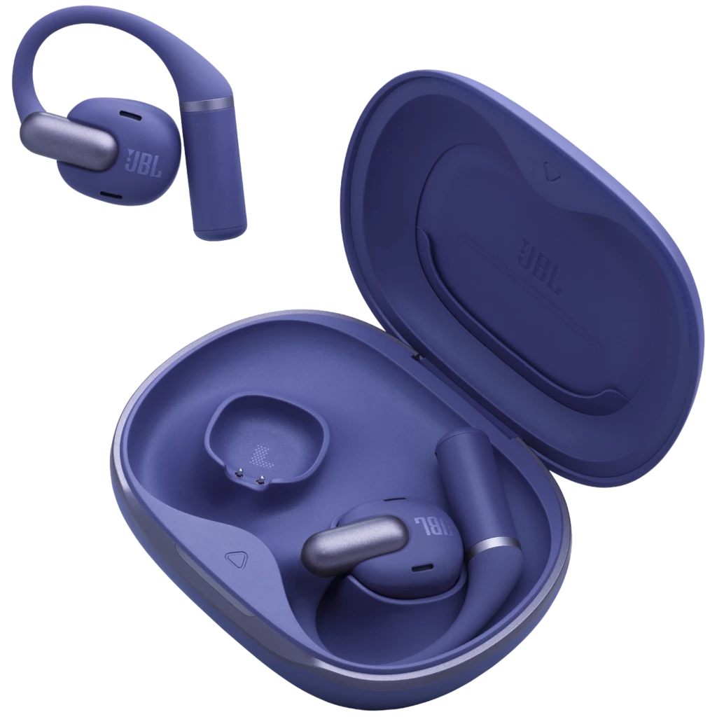 JBL Sense Pro Open-Ear bleu avec tour d’oreille courbée, embouts ouverts, boîtier de charge assorti, finitions mates et accents métalliques élégants
