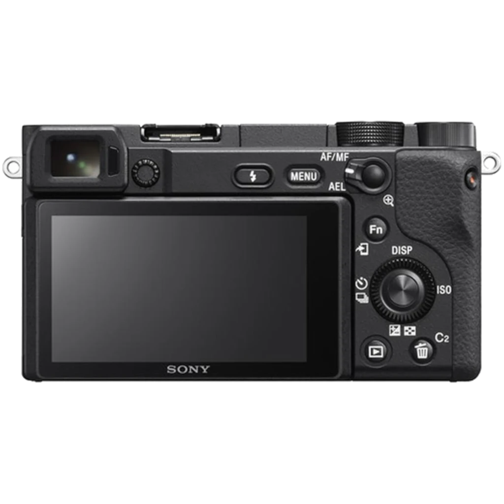 Sony Alpha ILCE-6400AM APS-C 24,2 MP en noir, écran LCD orientable, viseur électronique, boutons dédiés ISO et menu, poignée texturée, kit 18-135 mm