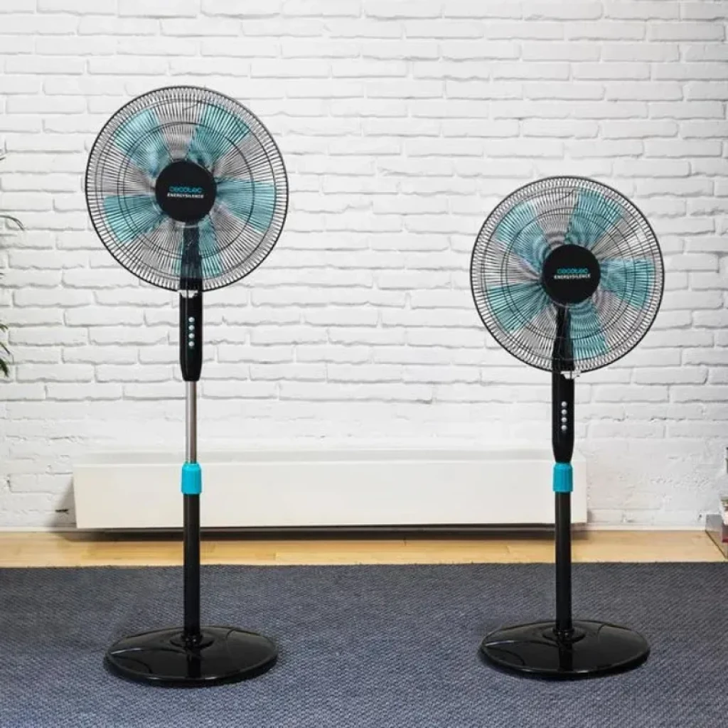 Cecotec EnergySilence 510, ventilador de pie ajustable en altura con base redonda negra, rejilla metálica y aspas turquesa