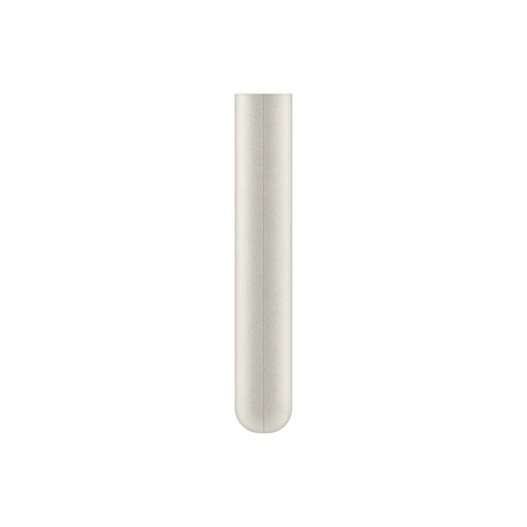 Borde lateral del power bank beige con acabado liso y curvado, diseño minimalista y compacto del Samsung EB-P4520 20000 mAh 45 W 3x USB-C