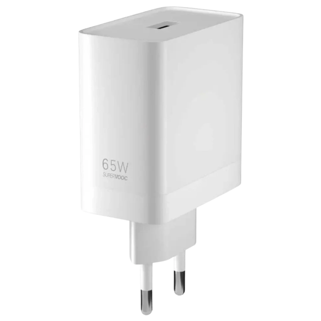 Cargador OnePlus SUPERVOOC de 65 W USB-A, color blanco, diseño compacto con enchufe europeo de dos pines y puerto USB-A superior, acabado mate minimalista