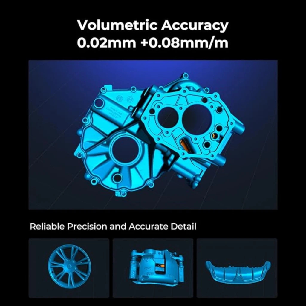 Componente escaneado en azul con precisión volumétrica 0,02 mm ±0,08 mm/m; muestra piezas mecánicas detalladas, ruedas y frenos, ideal para ingeniería