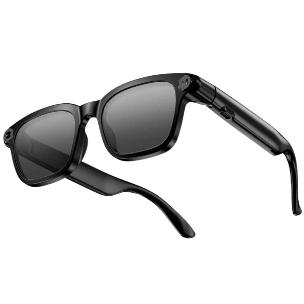 M08 AI Sunglasses en negro mate con montura robusta, lentes ahumados, cámara 8MP en la esquina del aro y varillas gruesas con controles integrados
