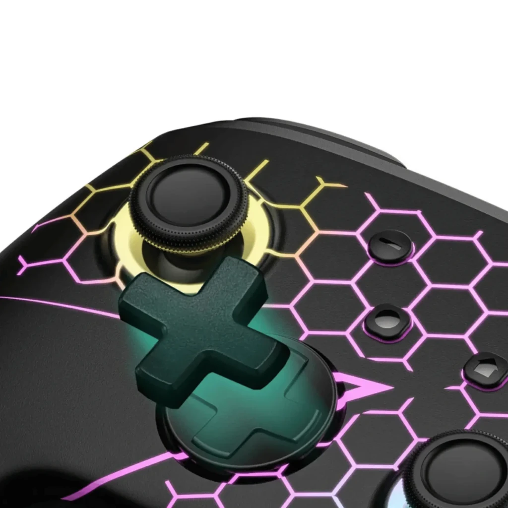 Mando inalámbrico FUNLAB Firefly Pro - Edición Z RGB con panel hexagonal iluminado, stick con aro LED, cruceta verde translúcida y acabado negro mate