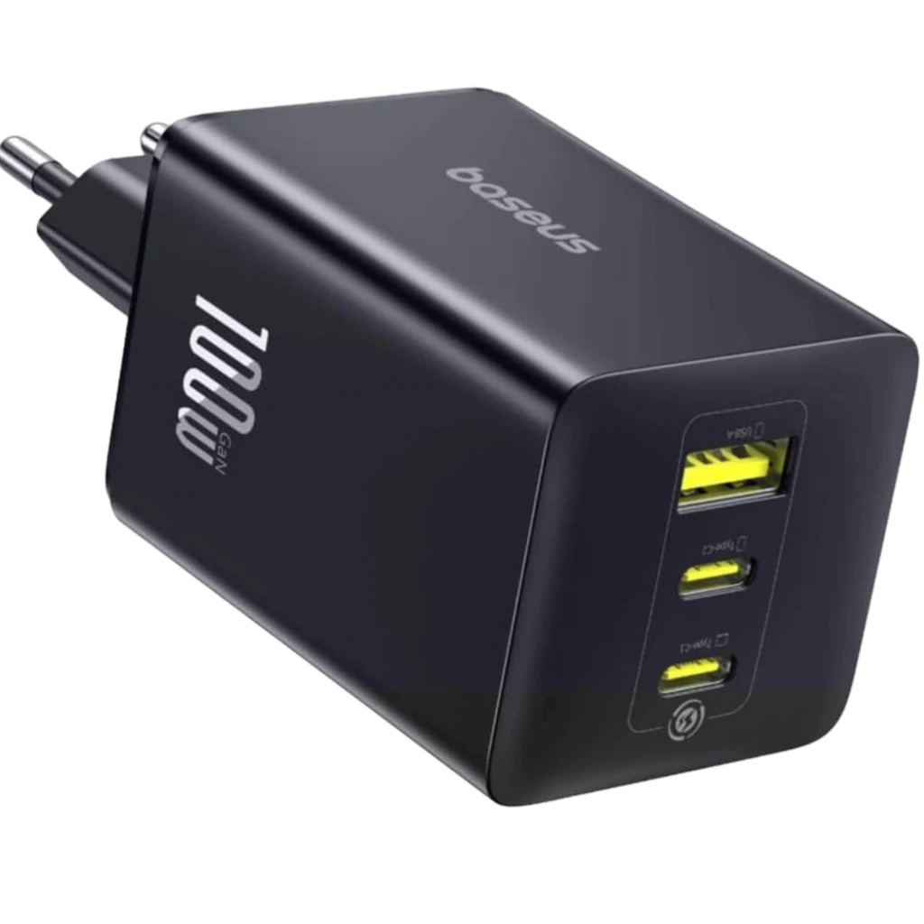Cargador Baseus EnerFill FE11 100W GaN negro con 2 puertos USB-C y 1 USB-A, diseño compacto mate, enchufe europeo y logotipo 100W destacado en el lateral