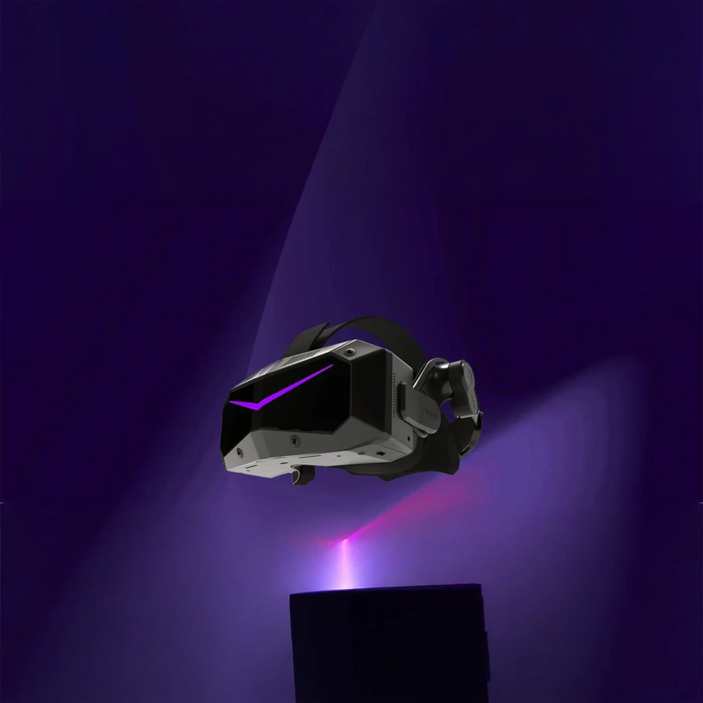 Pimax Crystal Super 57PPD Realidad Virtual PC con visor negro de bordes angulares, diadema ajustable acolchada y luz LED morada en V sobre fondo oscuro