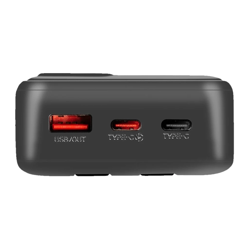 Power bank negro con puertos USB-A, USB-C y Type-C señalados en rojo y negro; diseño compacto, bordes redondeados, acabado mate elegante
