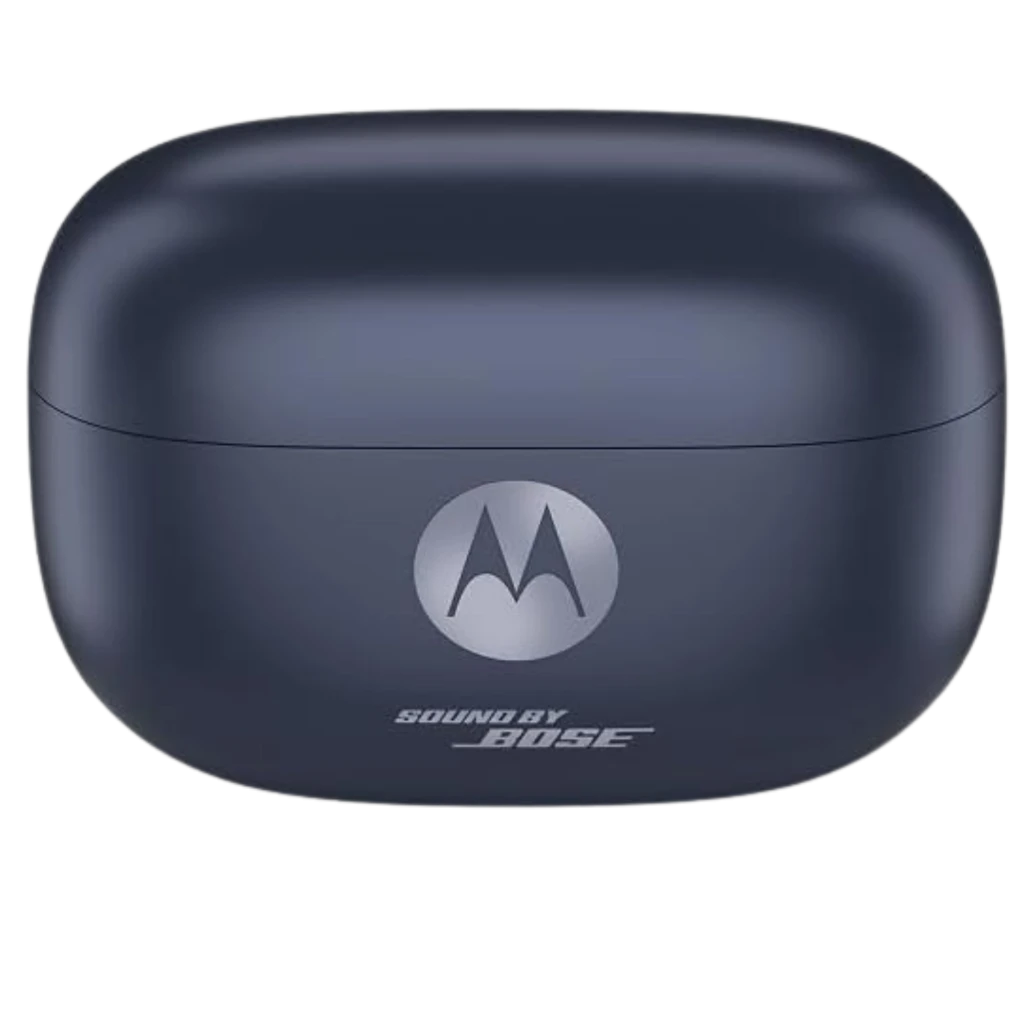 Estuche azul oscuro compacto con logo Motorola y texto Sound by Bose al frente, bordes redondeados, acabado mate, diseño elegante para Moto Buds 2 Plus
