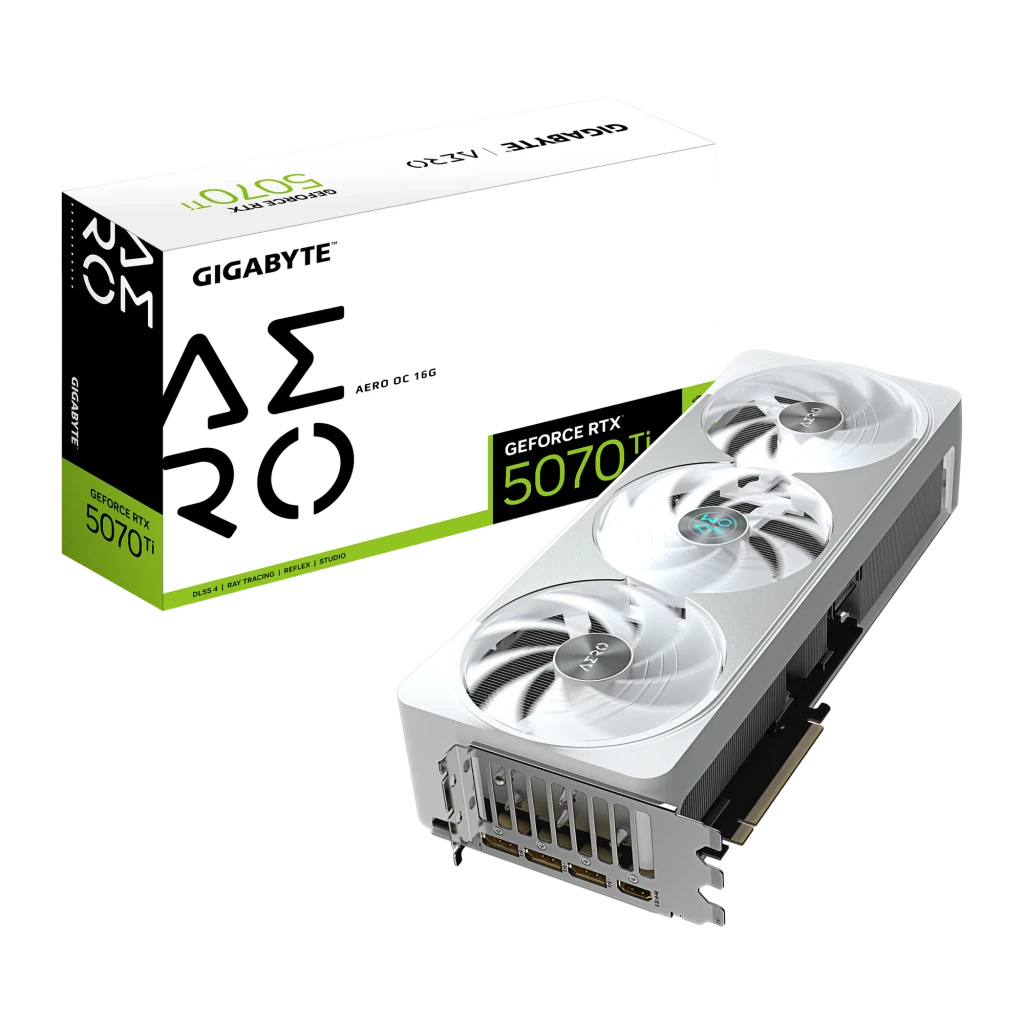 Gigabyte GeForce RTX 5070 Ti Aero OC 16GB Blanc, vue avec boîte: carte blanche triple ventilateur et emballage retail AERO