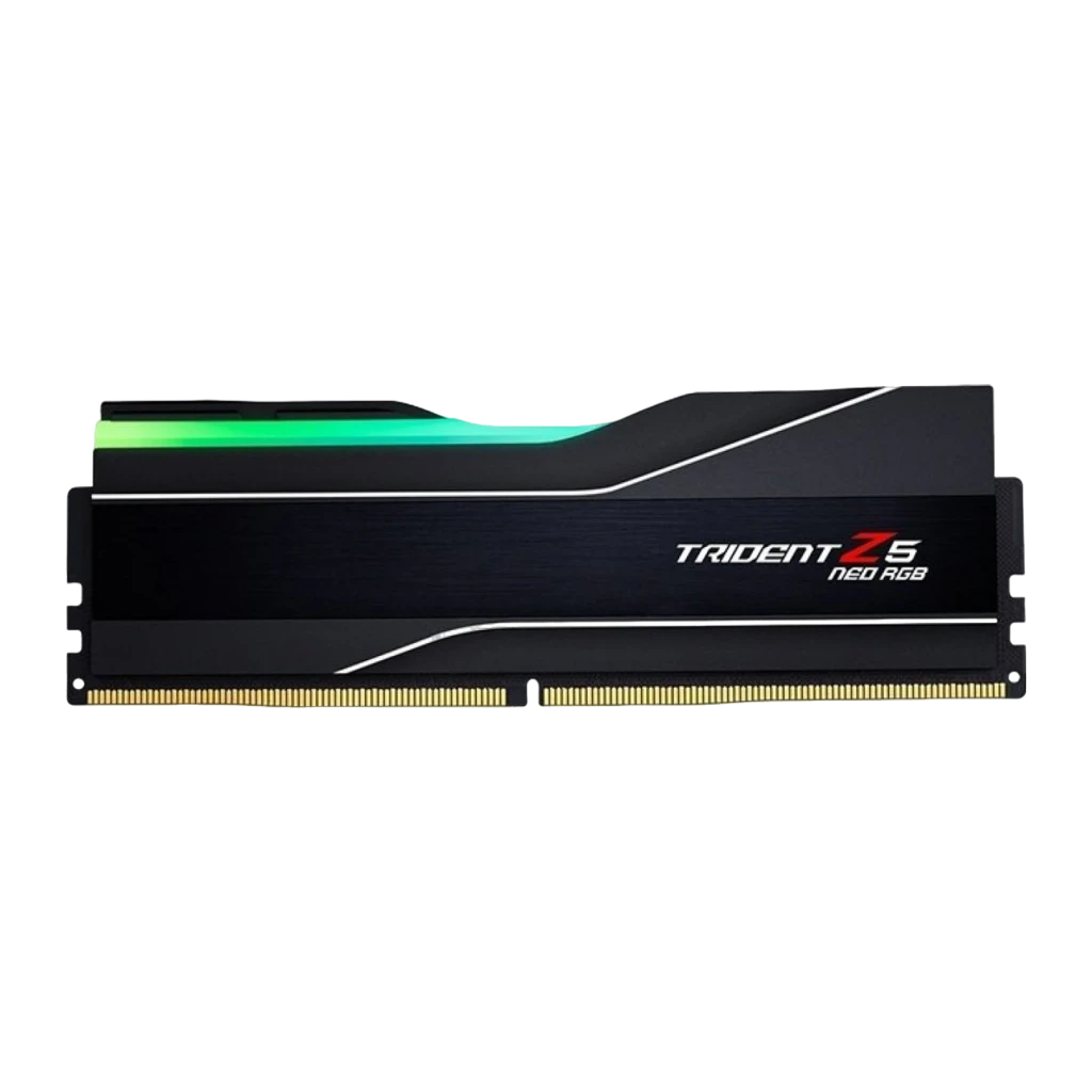 G.Skill Trident Z5 Neo RGB 32GB DDR5 negro, vista frontal: disipador negro cepillado con iluminación RGB verde en la parte