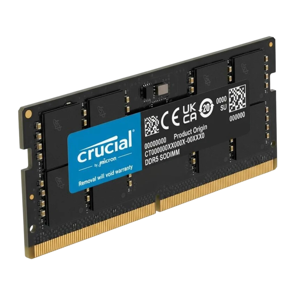 Crucial RAM DDR5 5600MHz 32GB SODIMM CL46 negro, vista en ángulo frontal: módulos y chips visibles sobre PCB negro