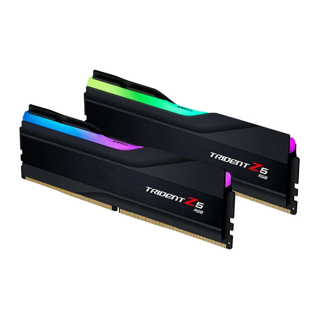 G.Skill Trident Z5 RGB 32GB DDR5 5600 CL36 negro, vista angular derecha: dos módulos con RGB verde-azul en tira superior y
