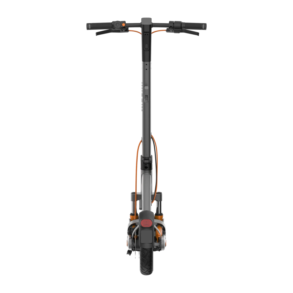 Patinete Eléctrico Xiaomi Electric Scooter 6 Max negro, vista frontal. Manillar ancho con display, luz delantera, horquilla robusta y rueda 12 pulgadas.