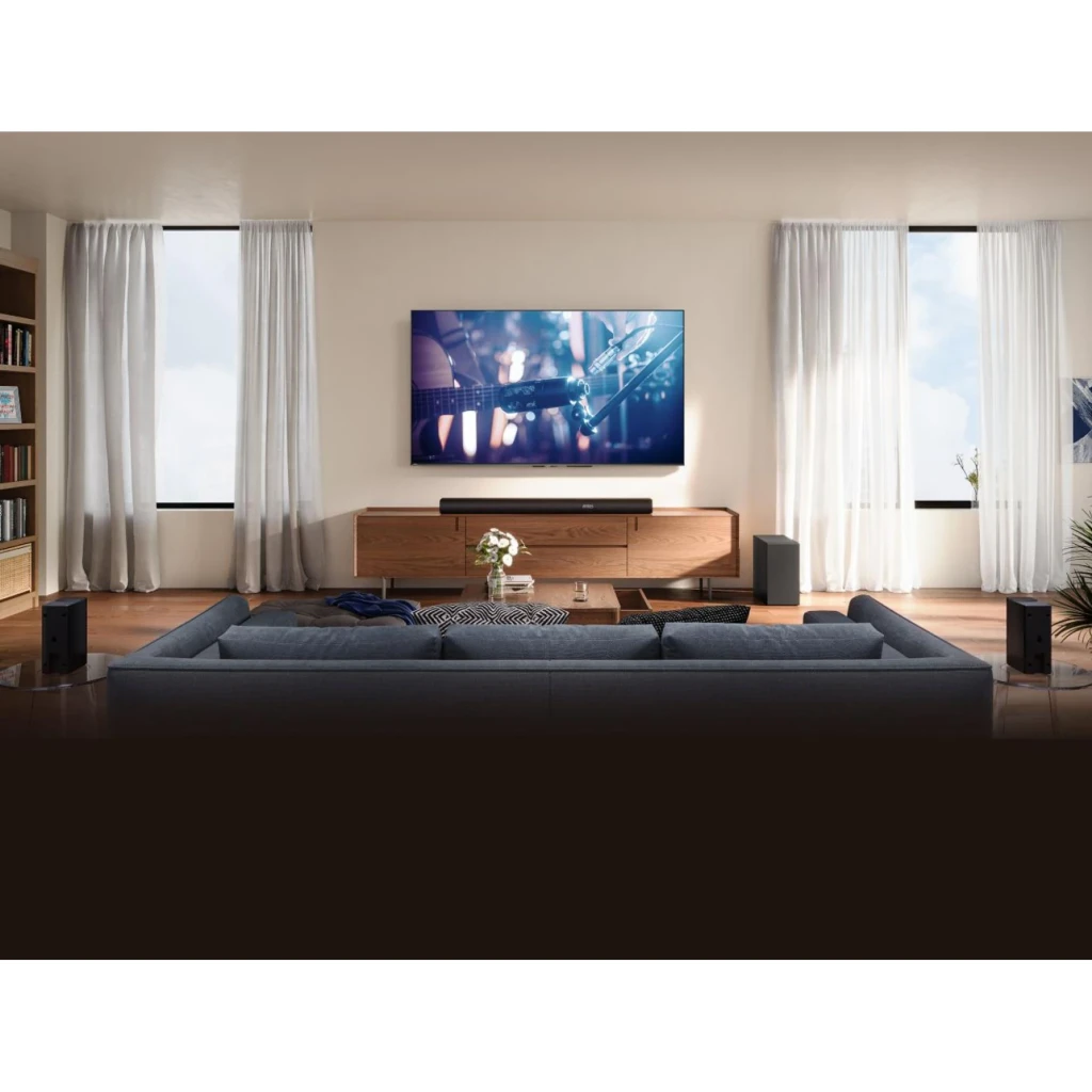 Hisense Barra de sonido AX5100Q 5.1 580W Negro, ambientación salón: barra bajo TV, subwoofer y altavoces traseros en sala de